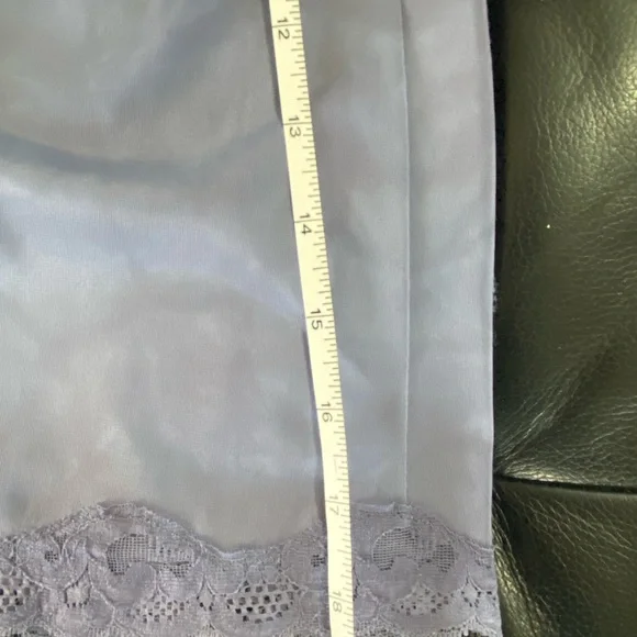 Vintage Free People Blue Tie-Dye Skirt with Lace Detail - Picture 8 of 10